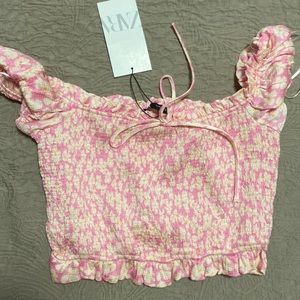 Zara floral pink bell sleeves crop top